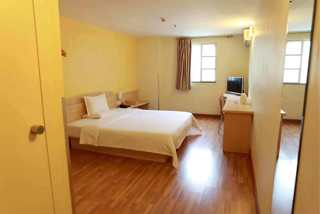7Days Inn Zhenzhou Zijinshan Čeng-čou Hotel